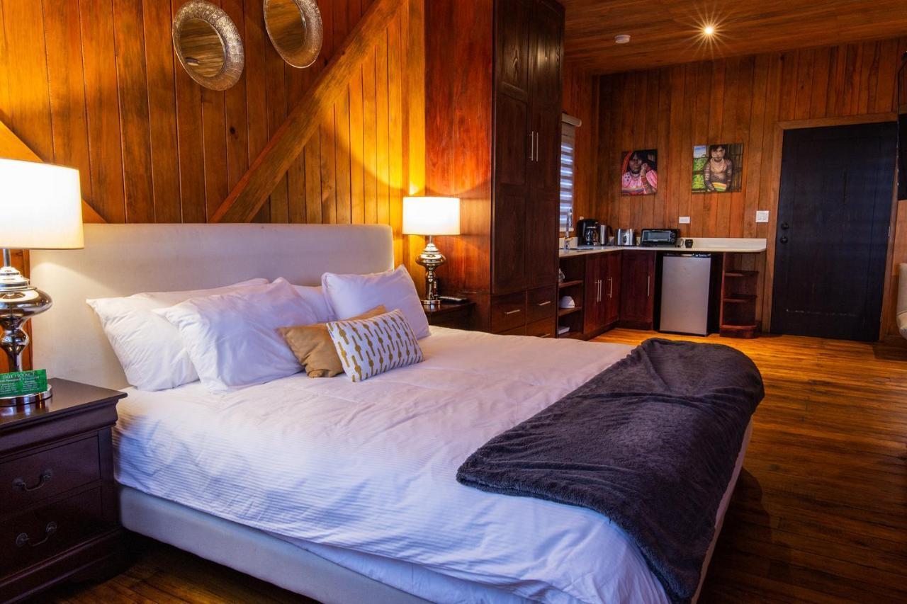 Lucero Golf And Country Club Tree Houses Boquete Exteriör bild